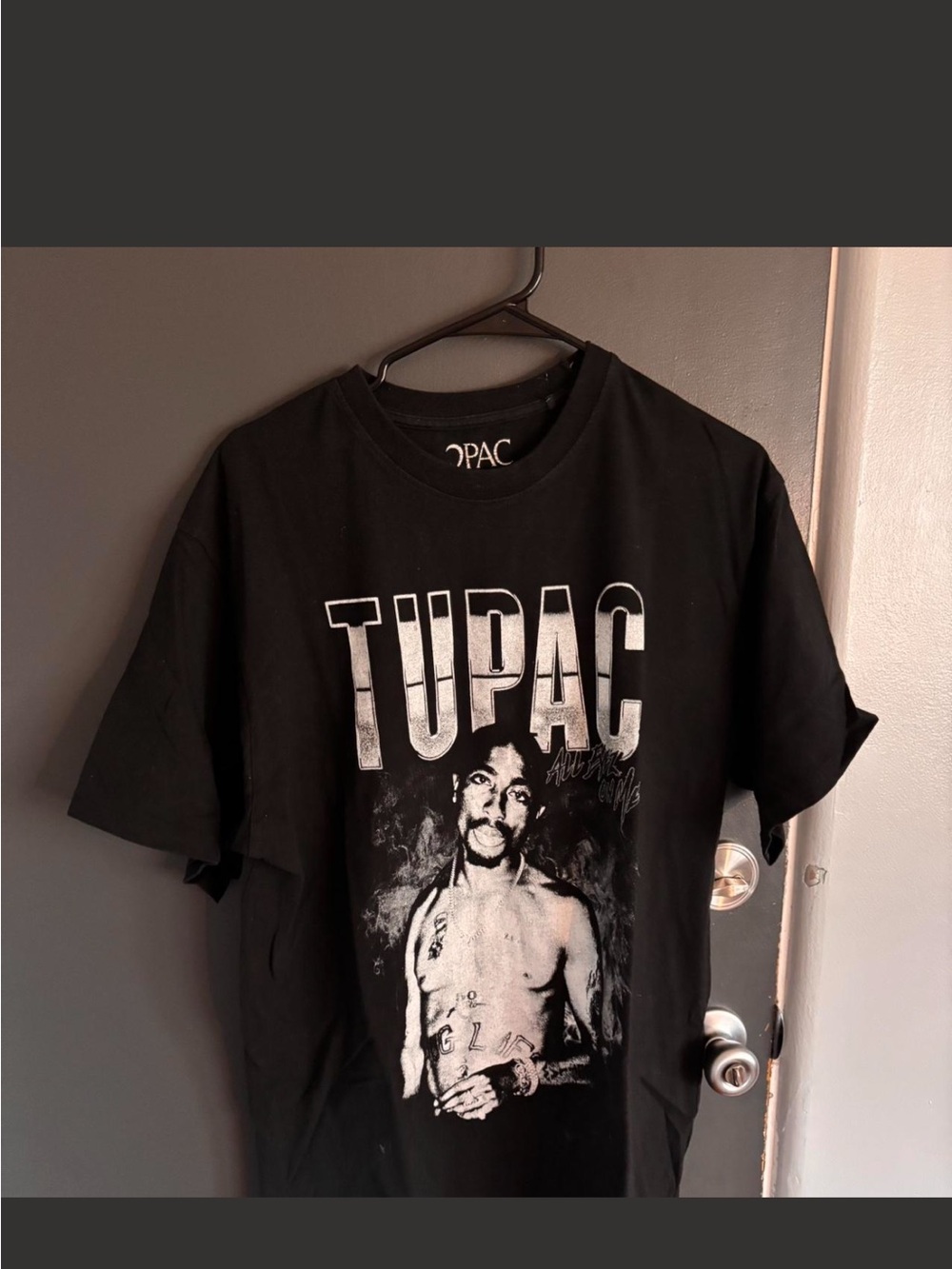 Pull&bear Black Tupac Graphic Tee - Men’s Casual Shirt